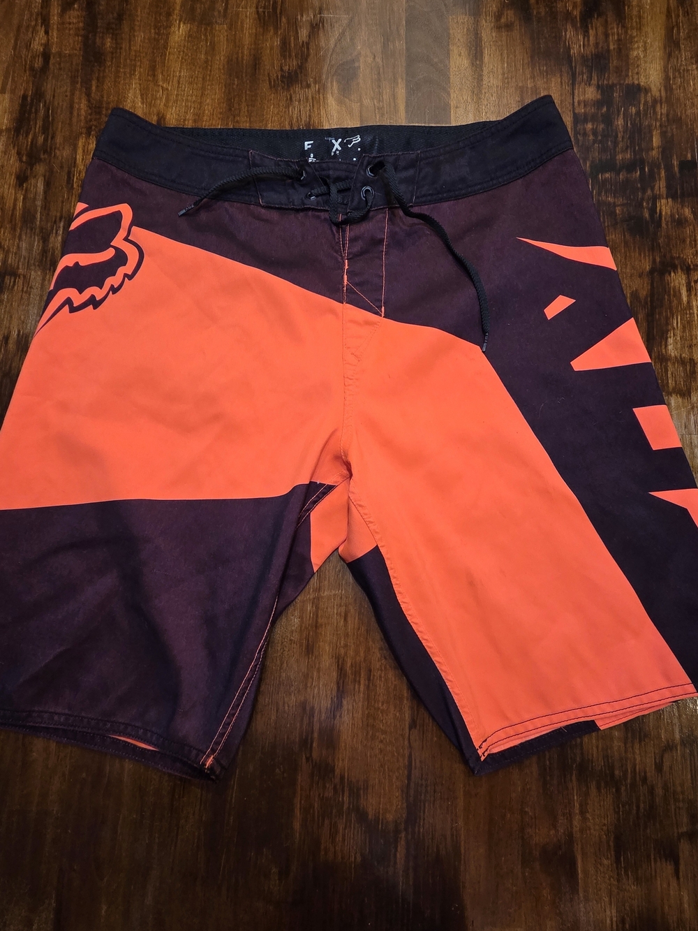 FOX Racing Board Shorts Orange and Black with Fox Head SZ men's 32 Coastal